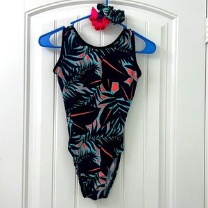 Gymnastics Leotard & 2 Scrunchies